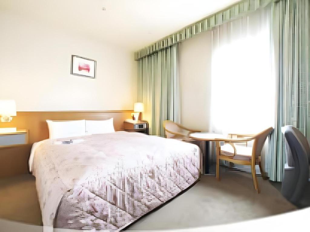 Pearl Hotel Ota Isesaki Eksteriør bilde